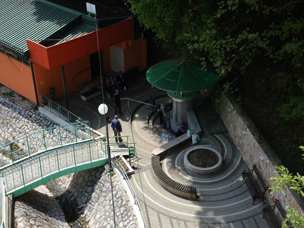 Guesthouse Edelnice Gornja Trepča Eksteriør bilde