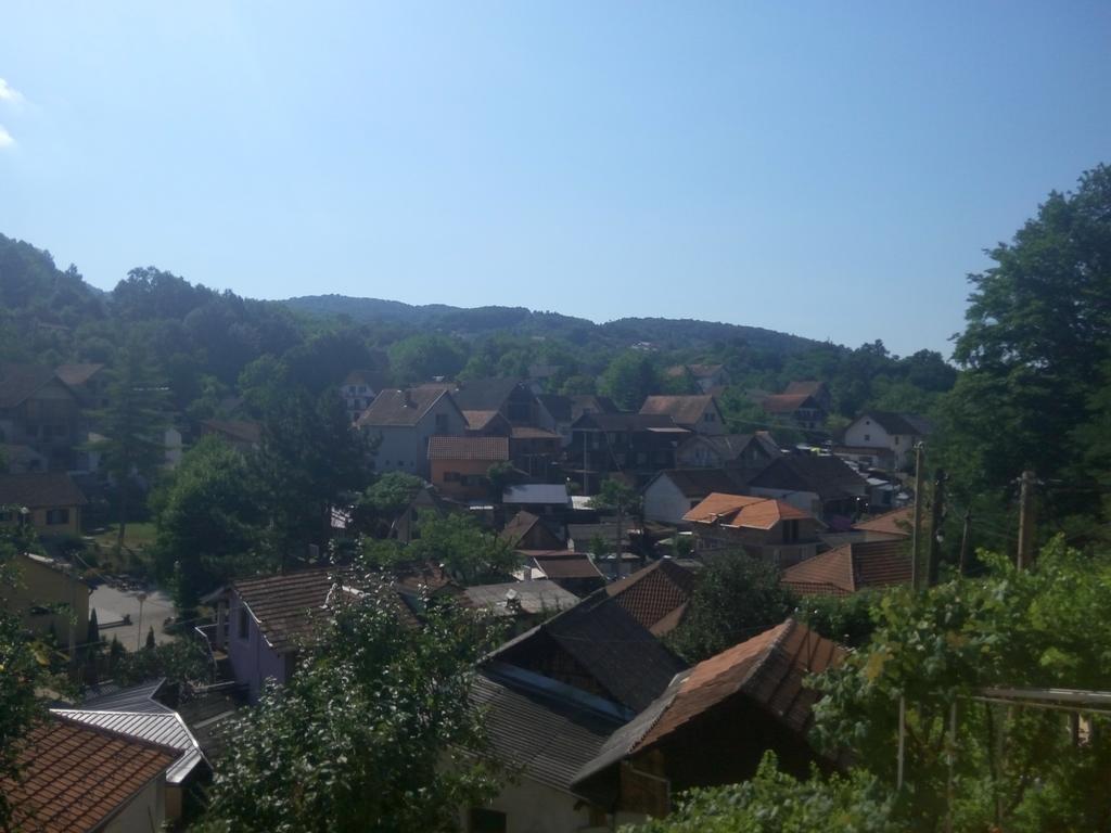 Guesthouse Edelnice Gornja Trepča Eksteriør bilde